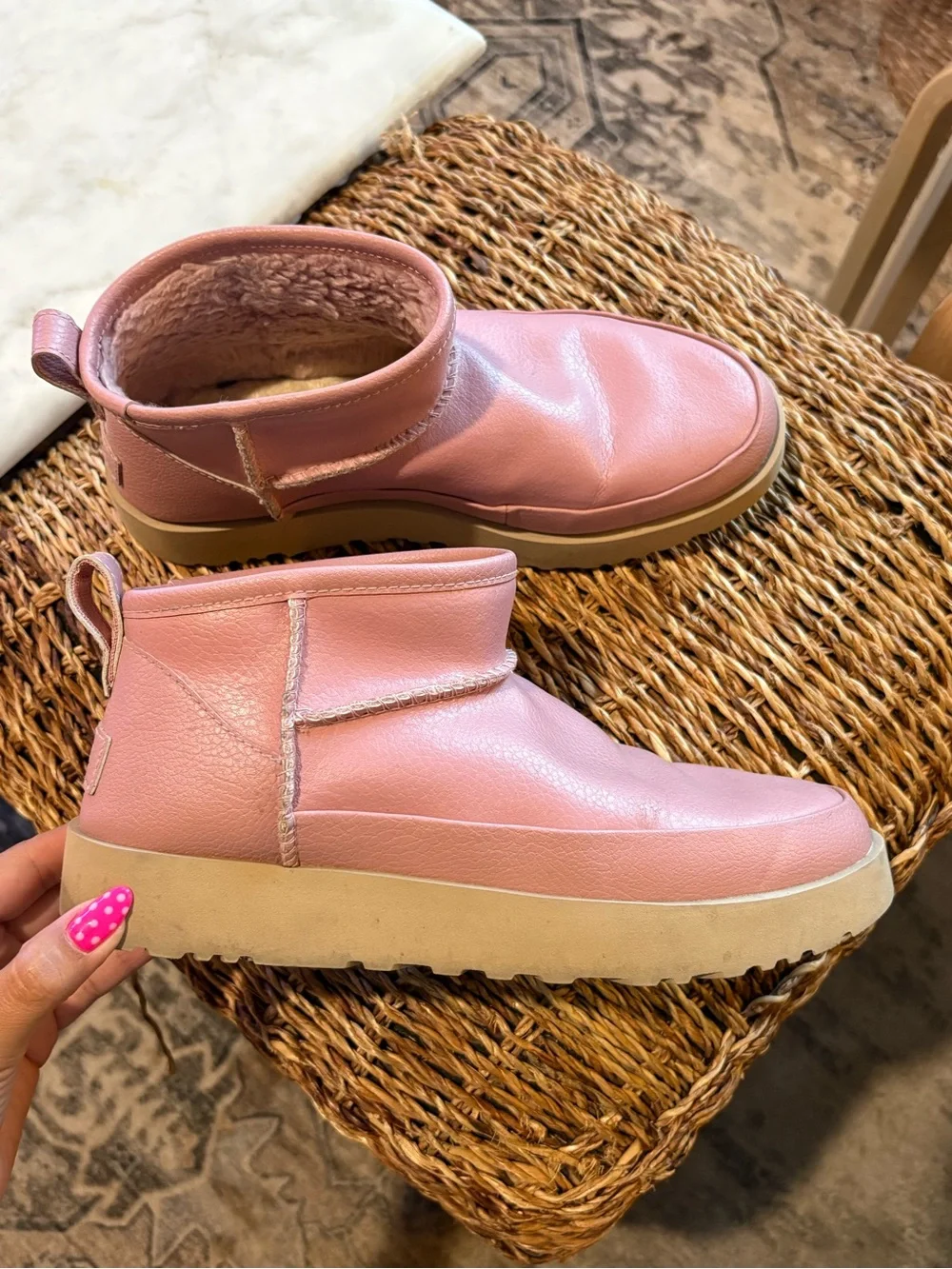 UGG CLASSIC SUGAR ULTRA MINI SHELL PINK BOOTS leather size 8 fall winter